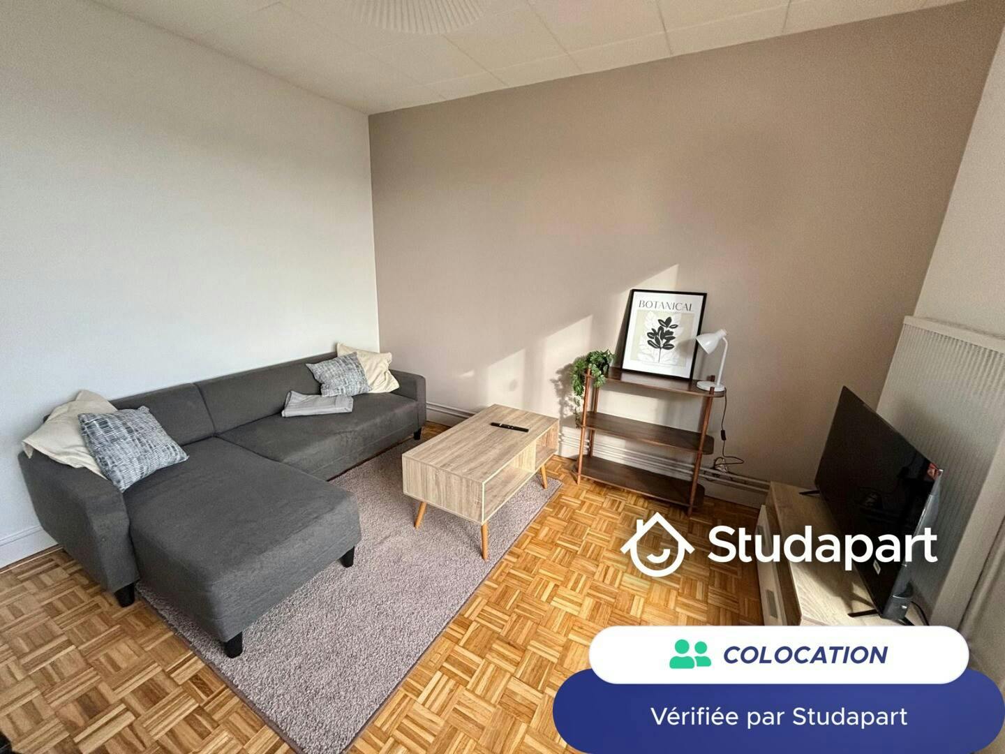 Cameră privată de închiriat pentru 395 EUR pe lună în Le Mans, Boulevard Emile Zola
