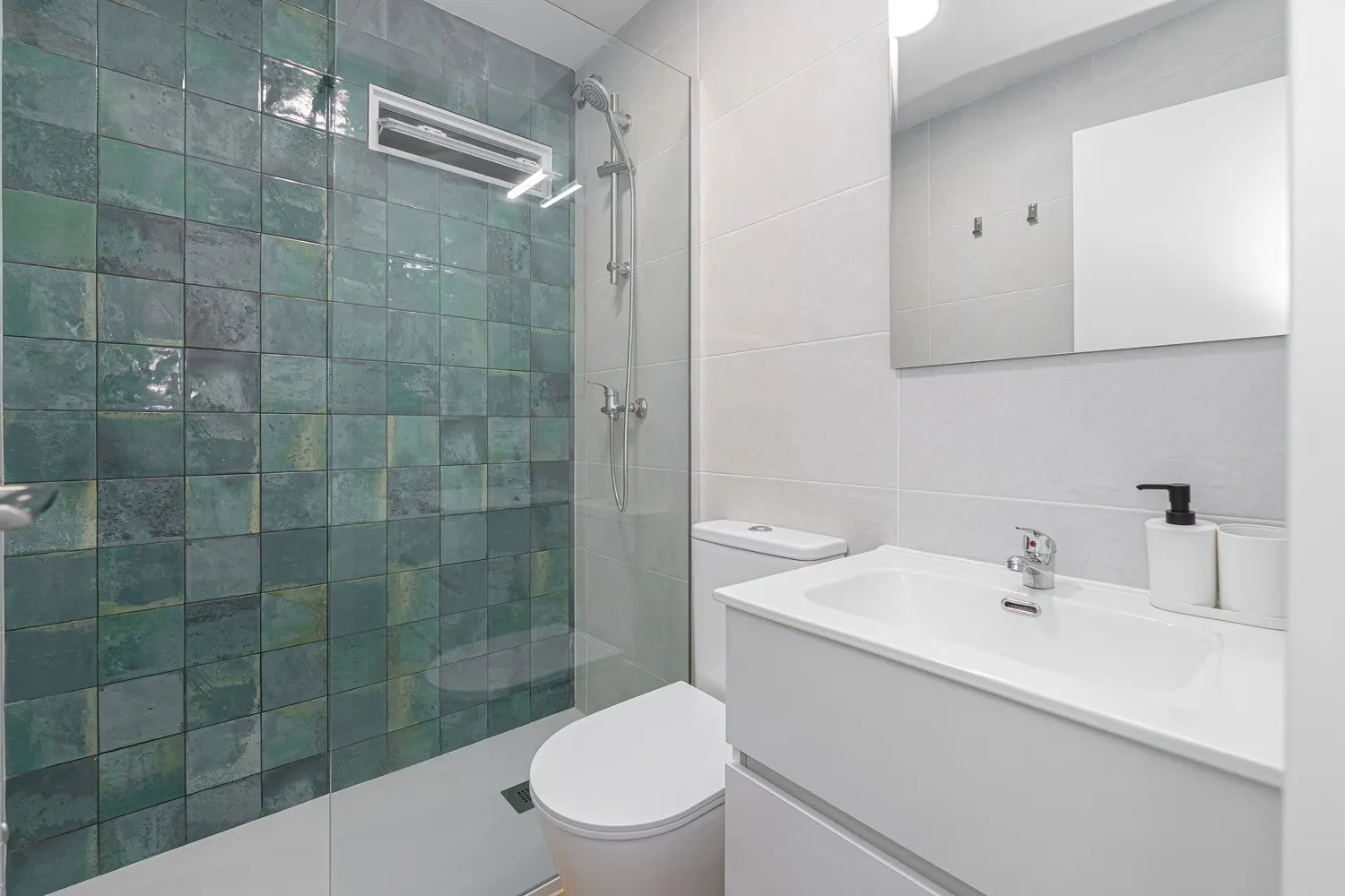 Private room in Carrer Italia, Alicante (1657843) COMMON_AREA 4