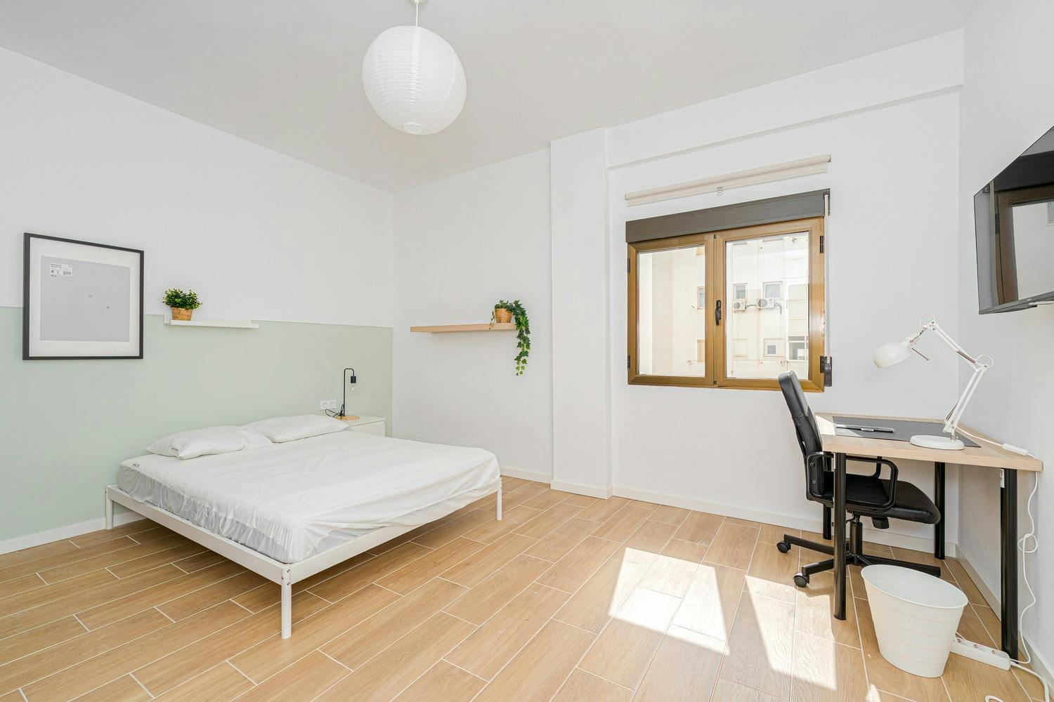 Carrer Italia, Alicante preview