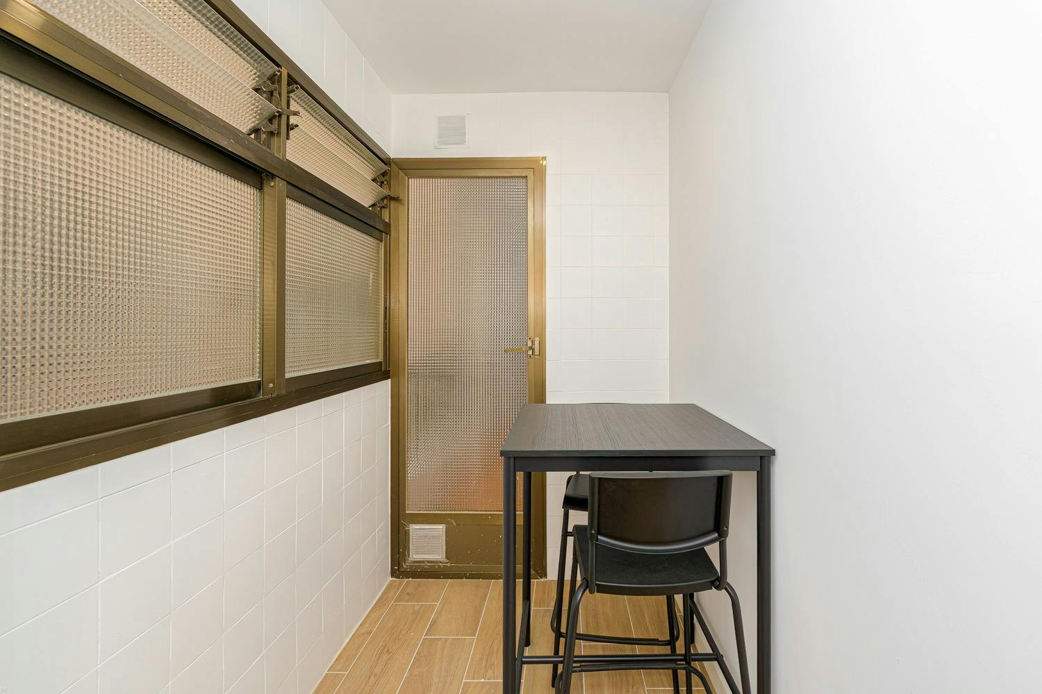 Single room Alicante, 1 bed, 9m² — photo 6