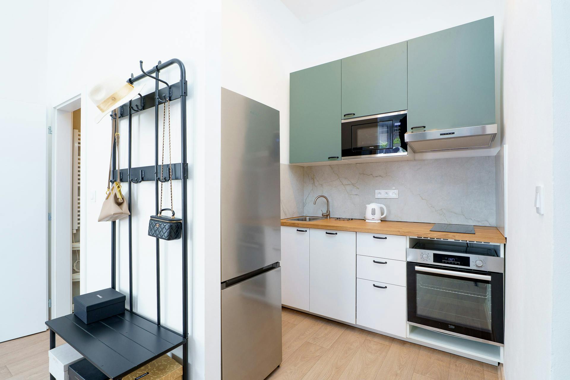 preview gallery tile