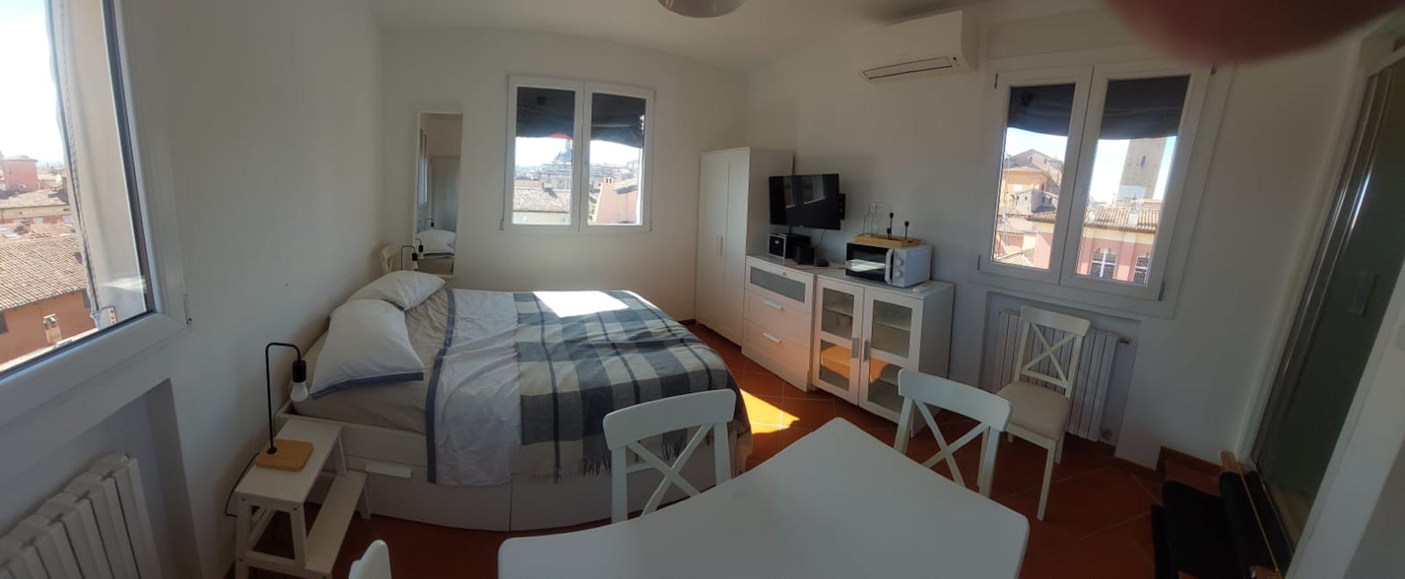 Via Guglielmo Oberdan, Bologna preview