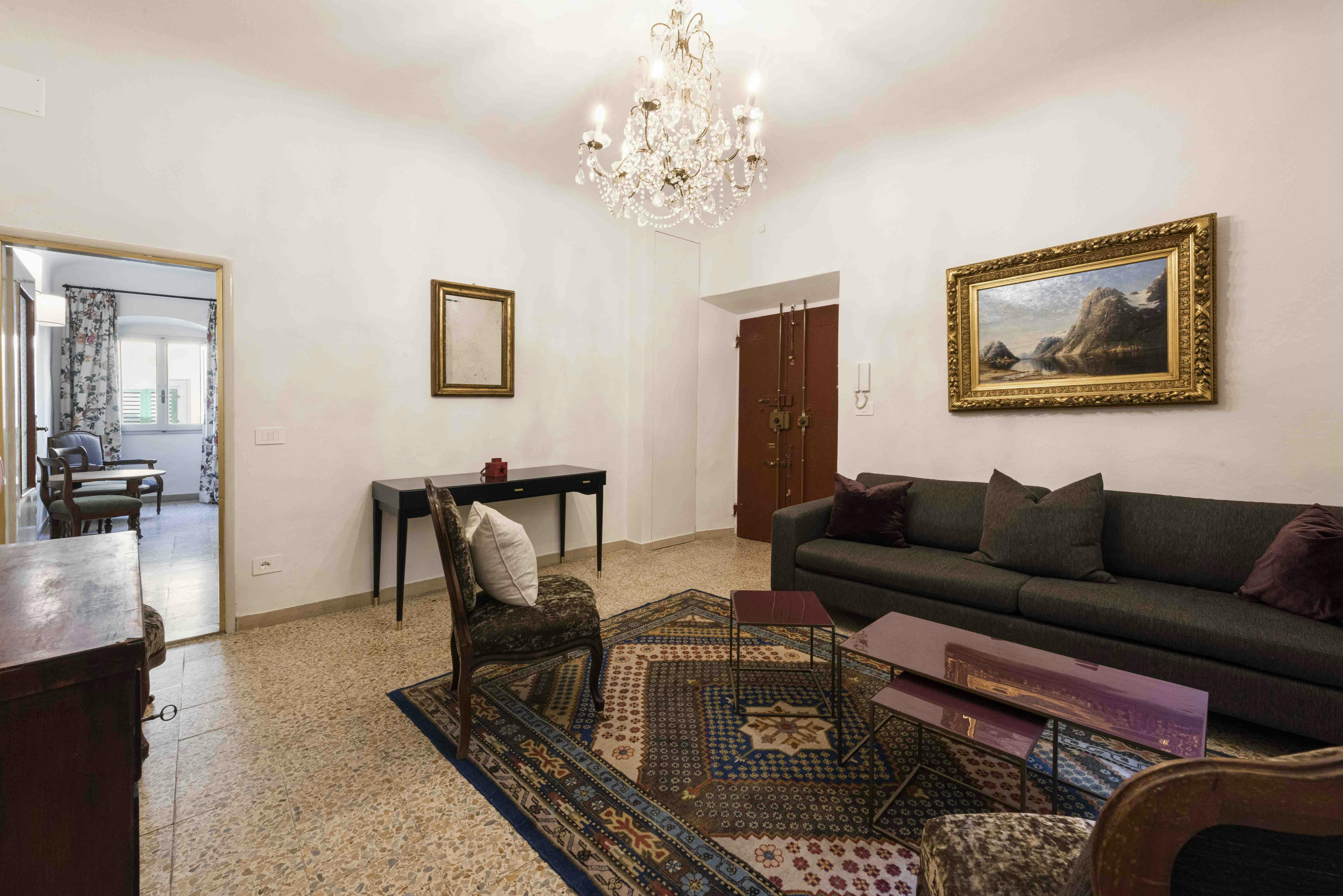Apartment for rent for €1,600 per month in Florence, Via delle Caldaie