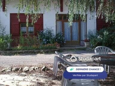 Huis te huur voor € 510 per maand in Villefranque, Chemin Oyhambidia