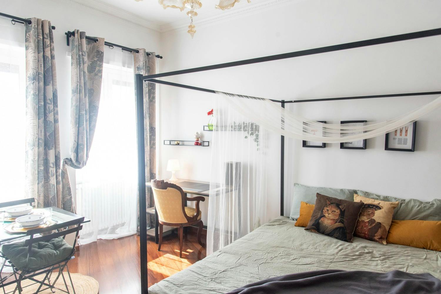 preview gallery tile