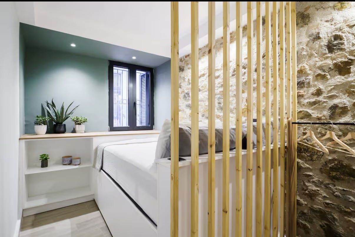 Tsamadou, Athina preview