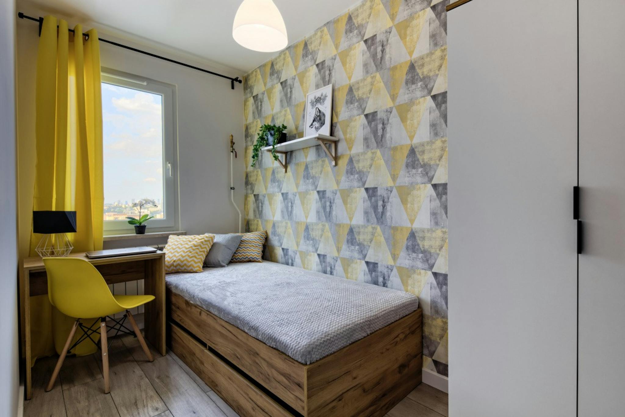 Iberyjska, Warsaw preview