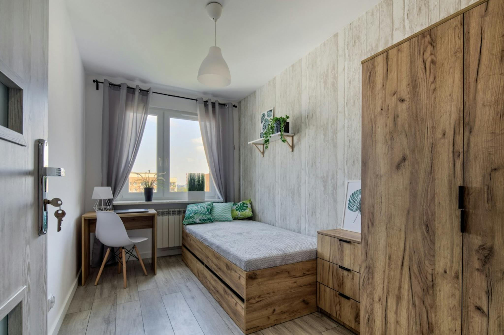 Iberyjska, Warsaw preview