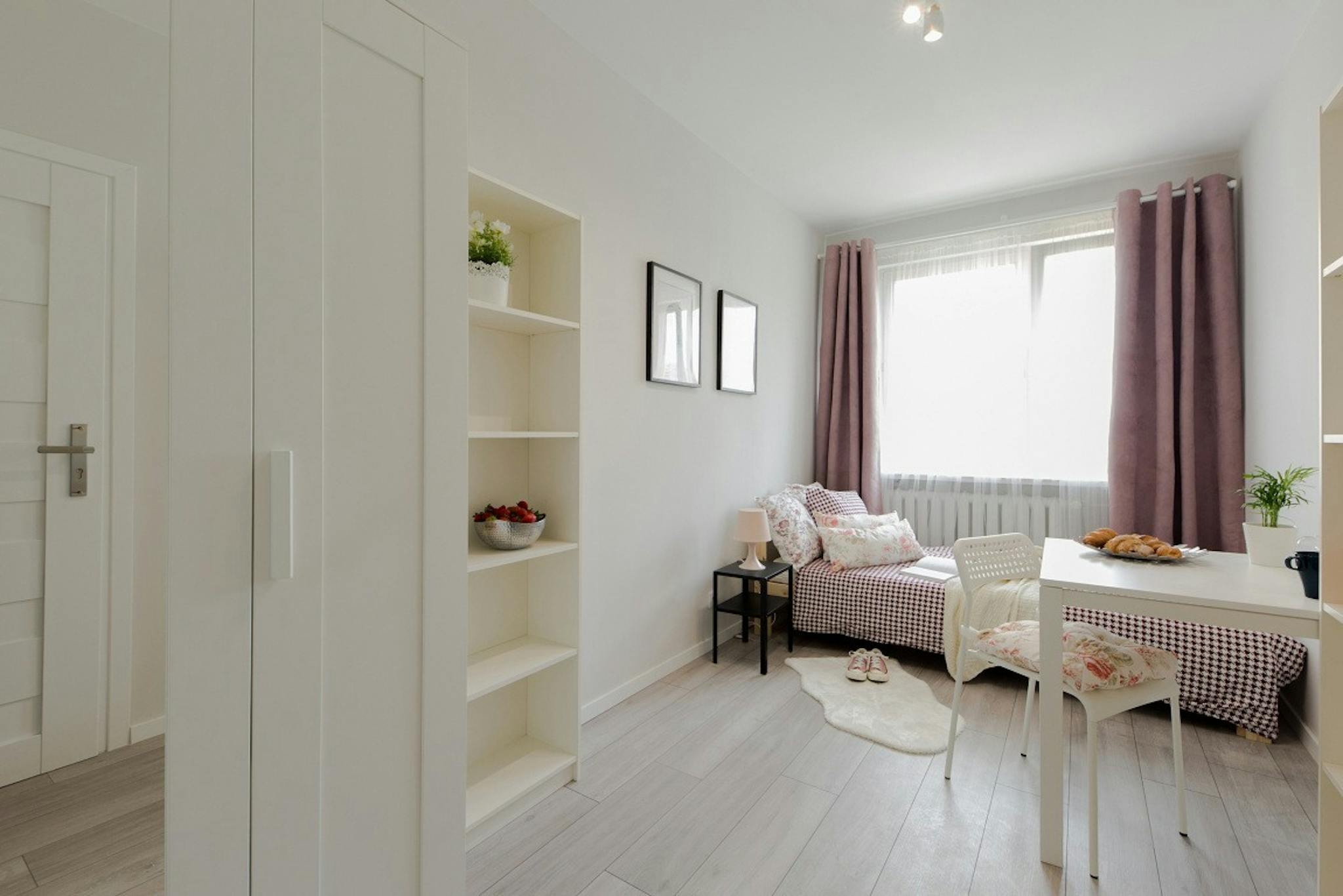 Jantarowy Szlak, Warsaw preview