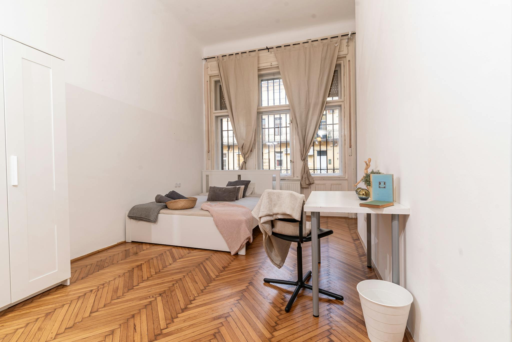 Mozsár utca, Budapest preview