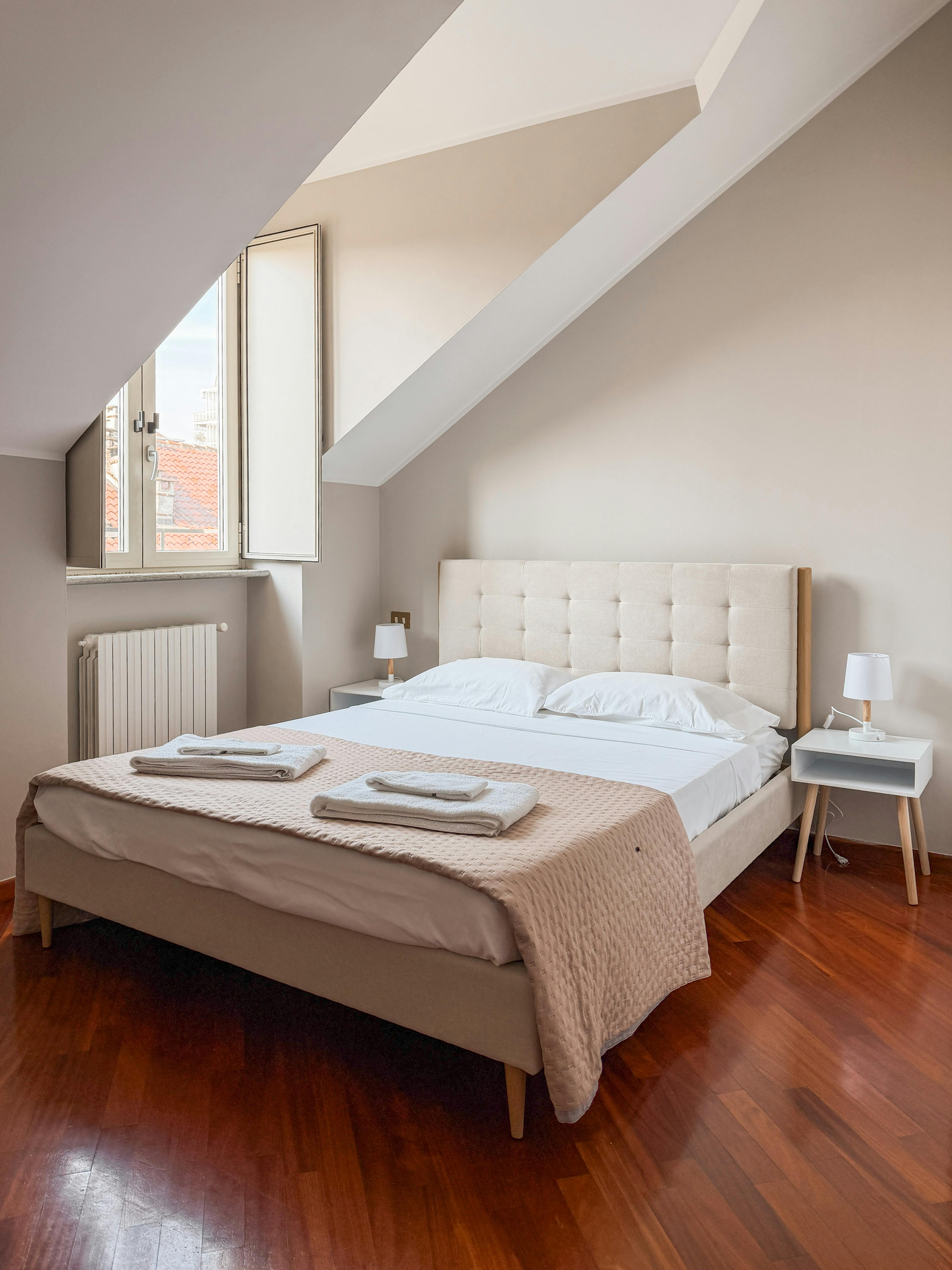 Via Massena, Turin preview