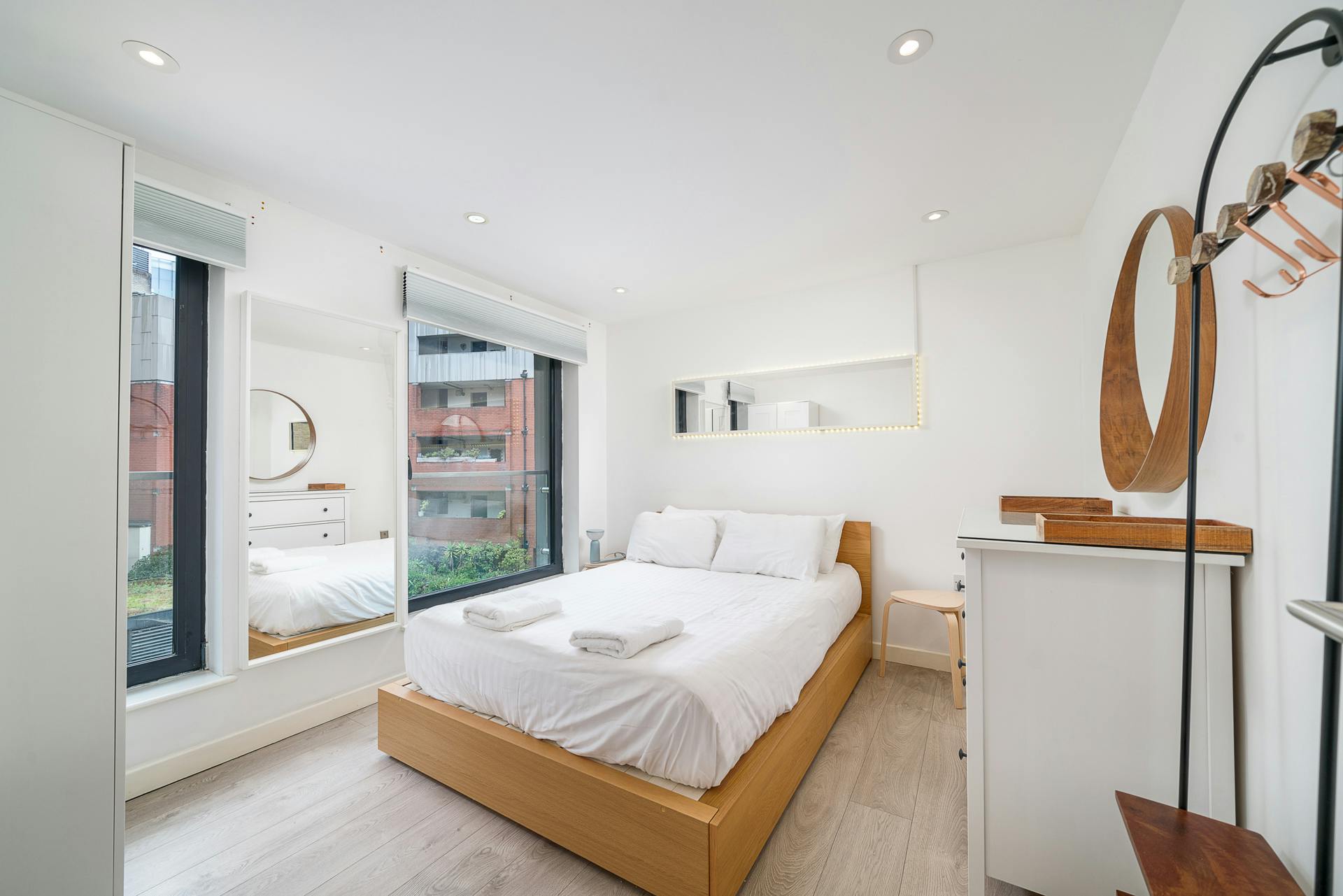 Apartment London, 2 beds — photo 5