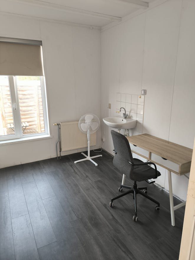 View photo 1/5 of studio in Breda