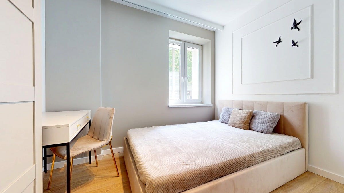 Kazimierza Wielkiego, Warsaw preview