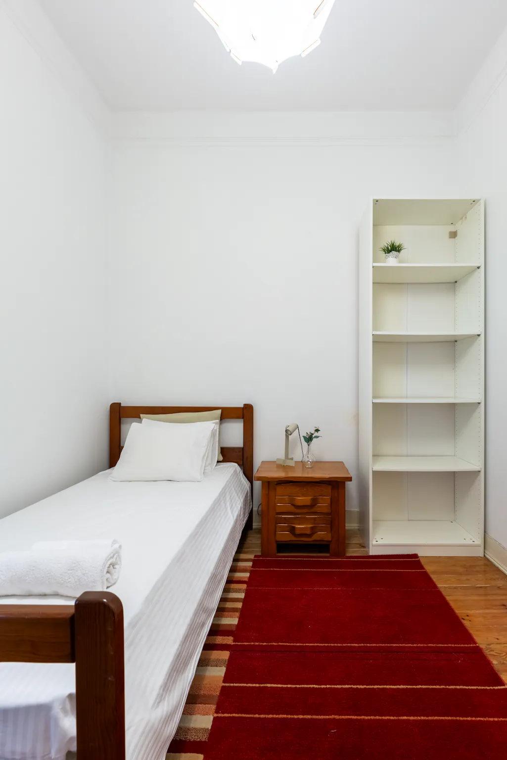 Rua da Guiné, Lisbon preview