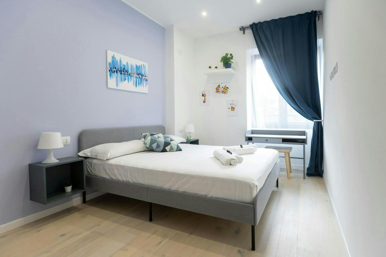 Appartement te huur voor € 950 per maand in Milan, Via Cesare Arici