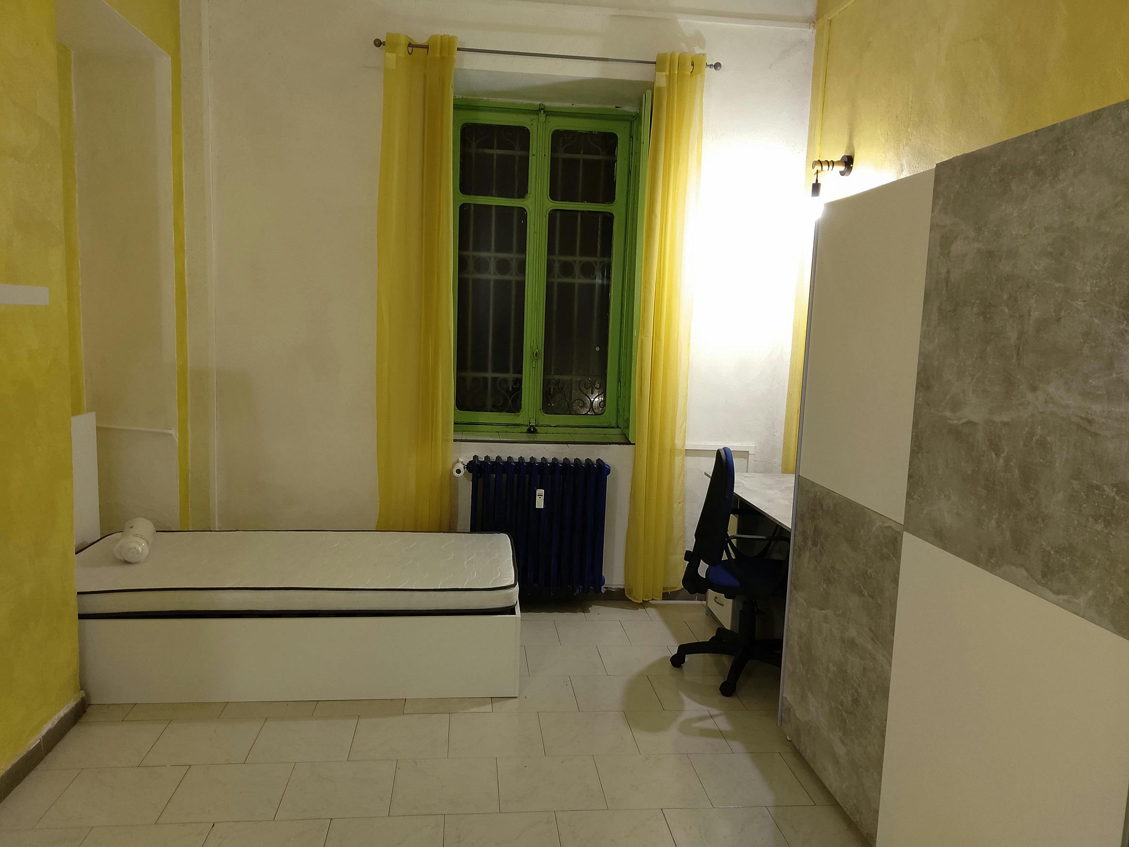 Double room Turin, 1 bed, 20m² — photo 4