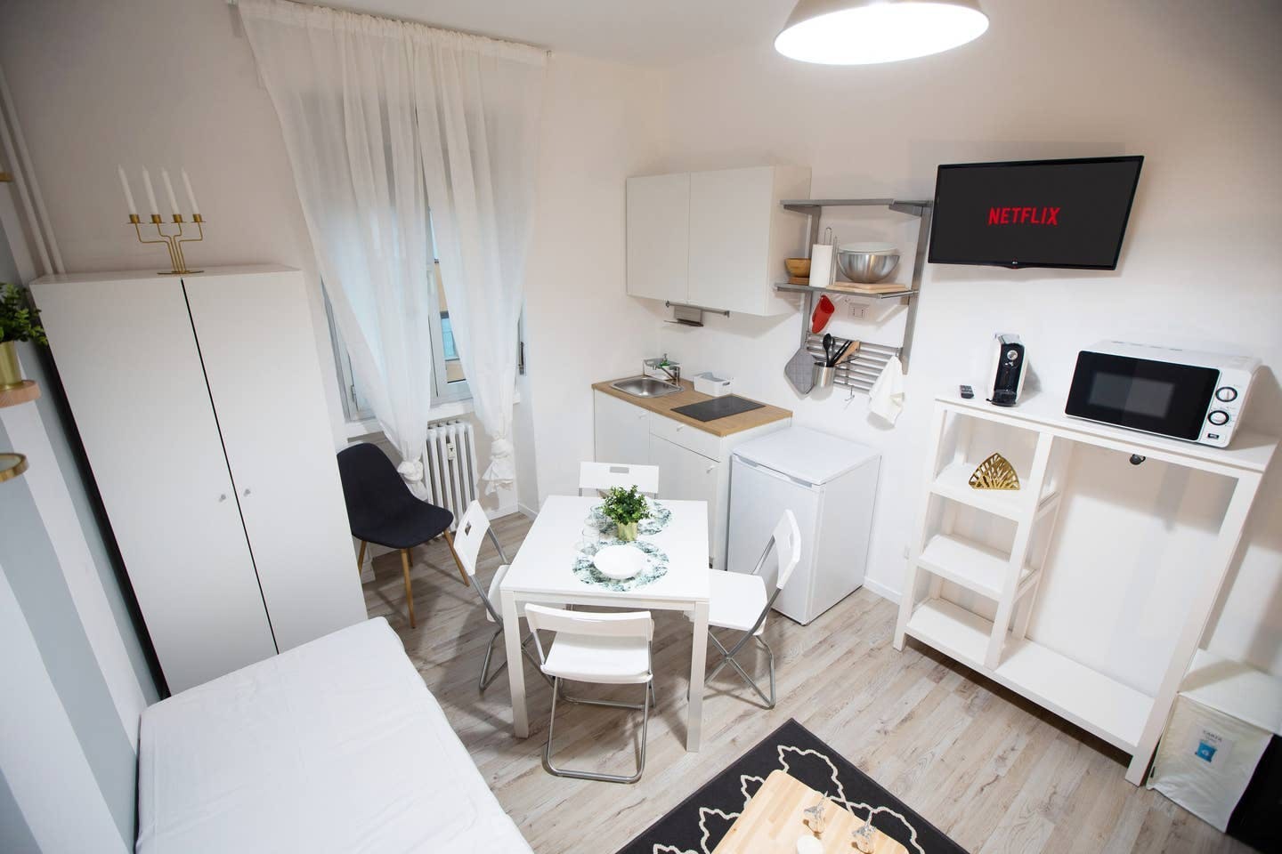 Studio para alugar por € 800 por mês em Milan, Via Privata Treviso