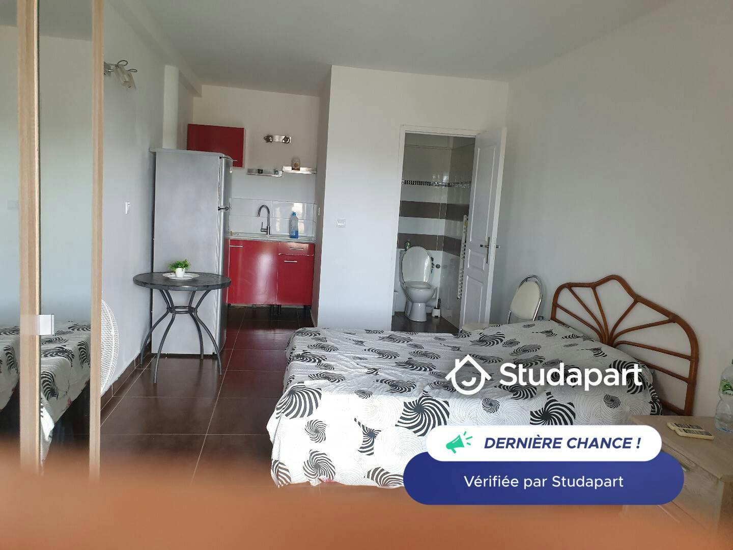 Квартира за оренду для 590 EUR на місяць у La Garde, Rue Nadine Bernot