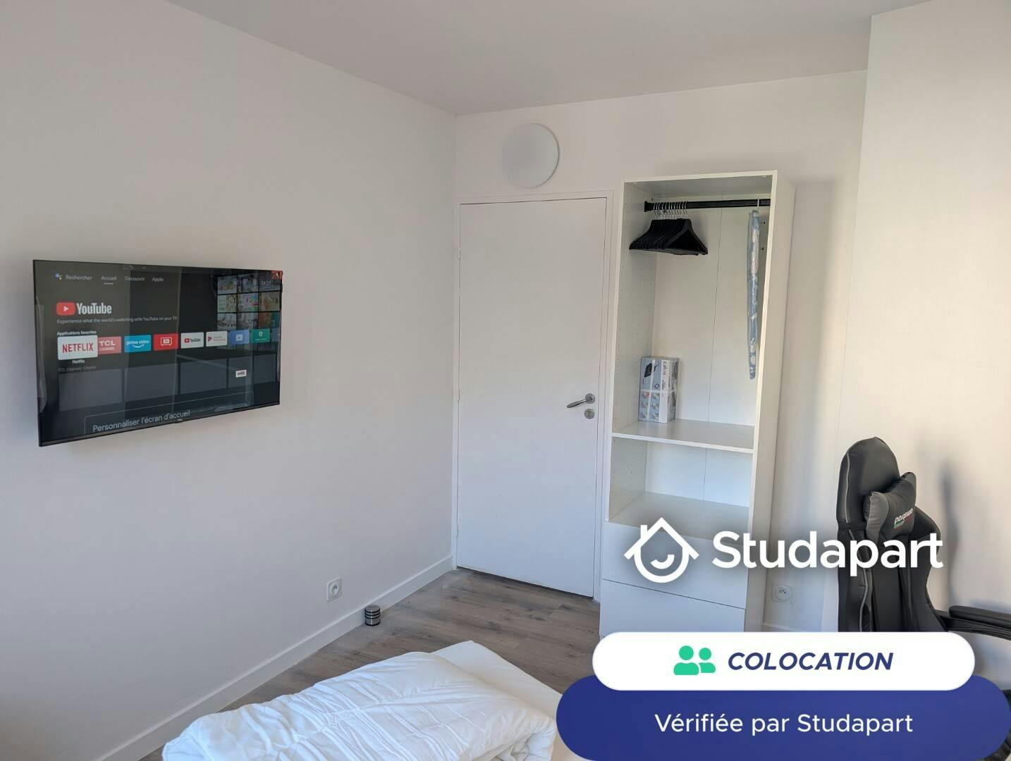 Private room for rent on Place de l'Église, Aulnay-sous-Bois