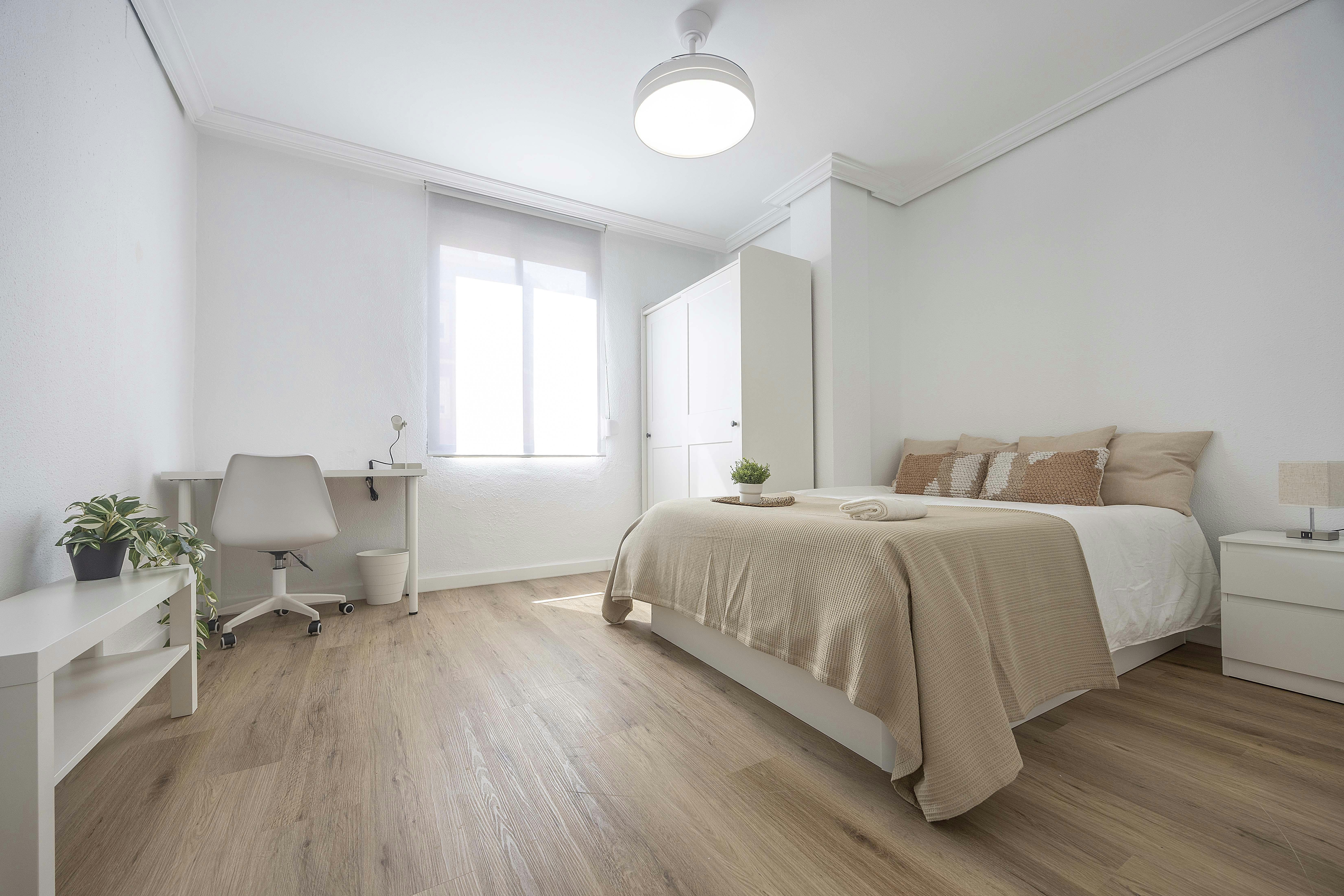 Carrer de Dolores Alcaide, Valencia Valencia