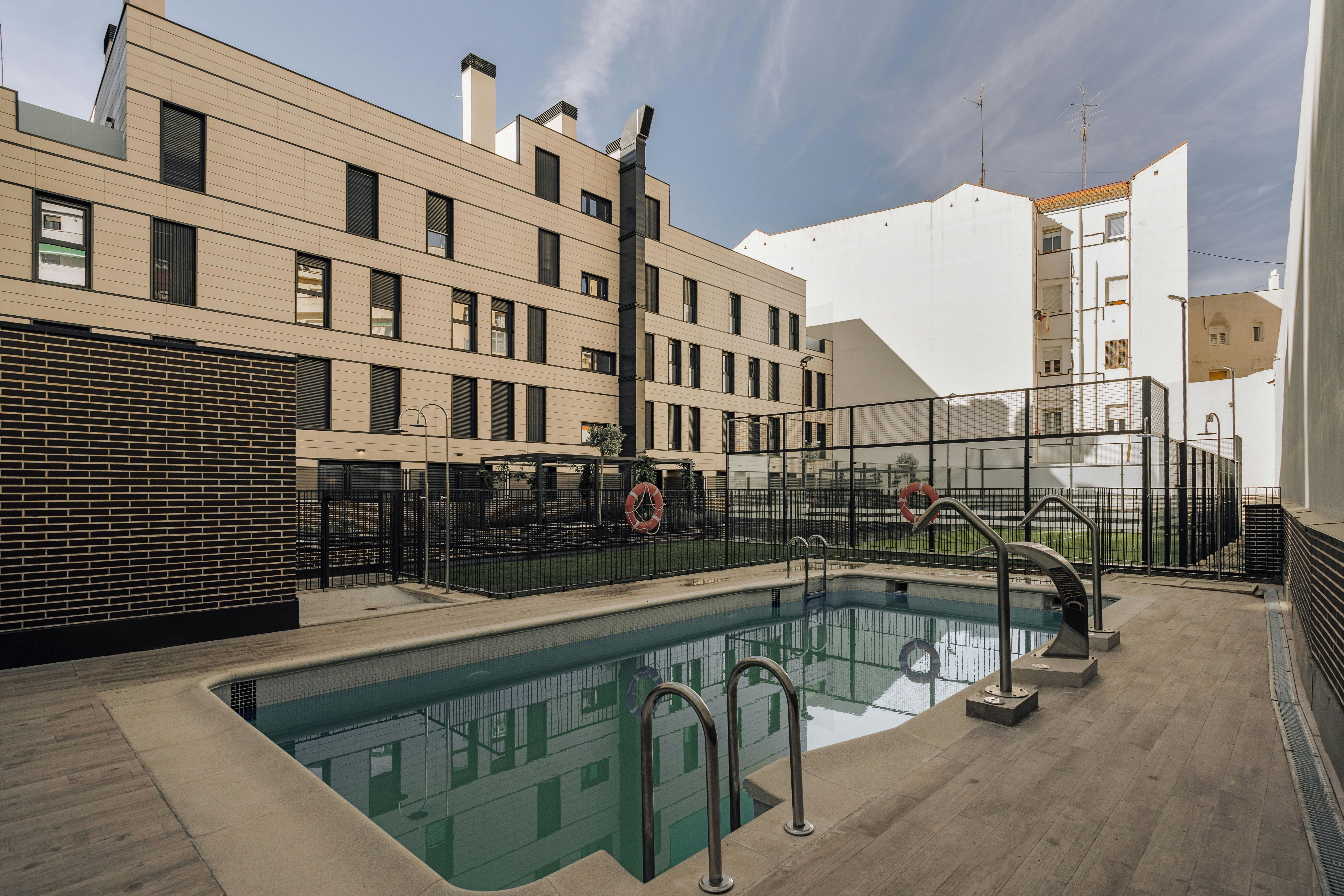 Apartment for rent for €1,191 per month in Madrid, Calle de Mariano Fernández