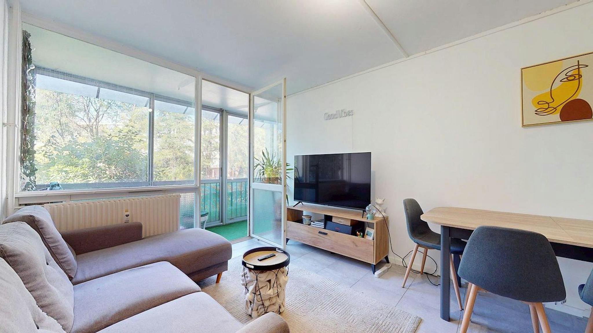 Rue Calvin, Montpellier preview