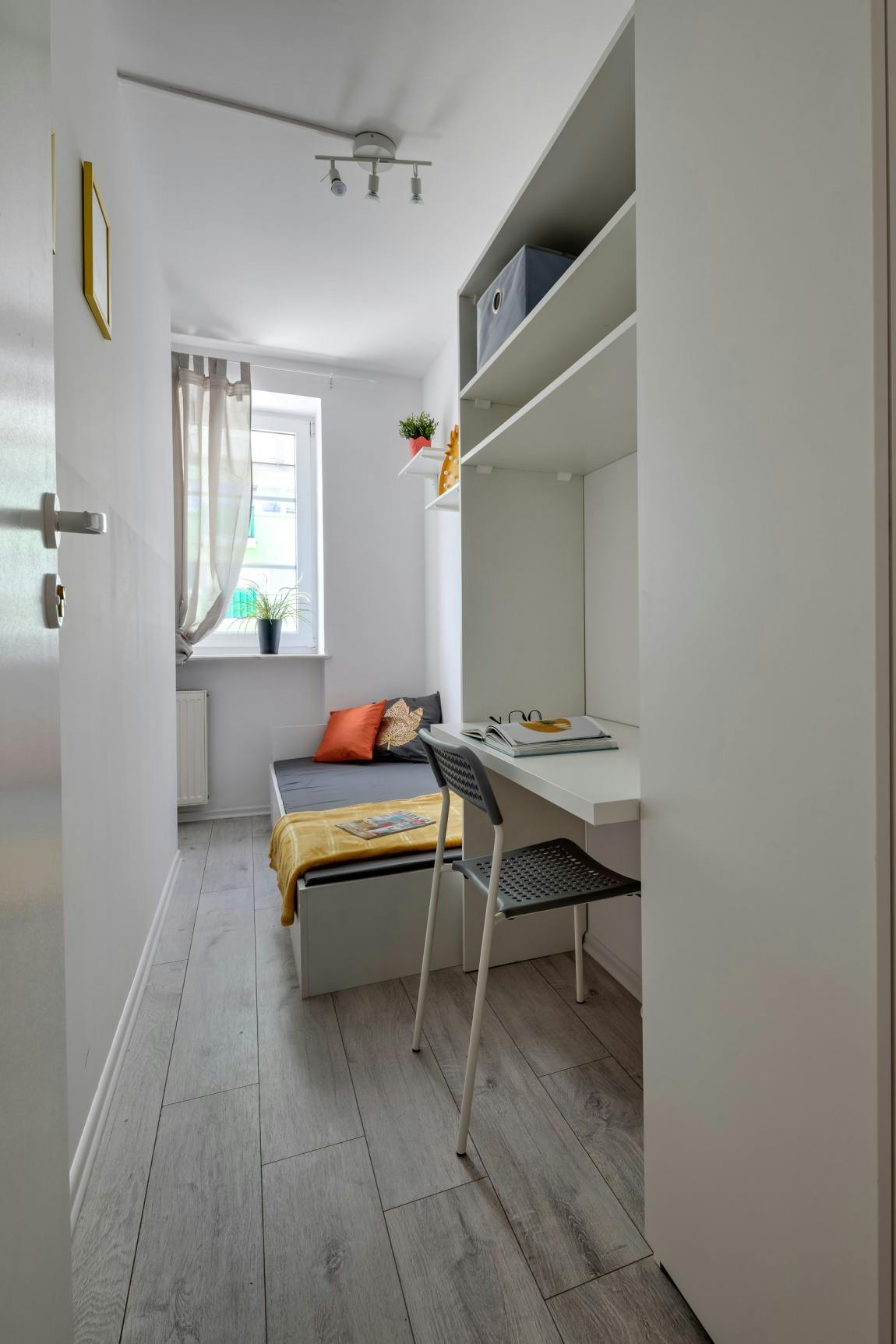 Kobielska, Warsaw preview