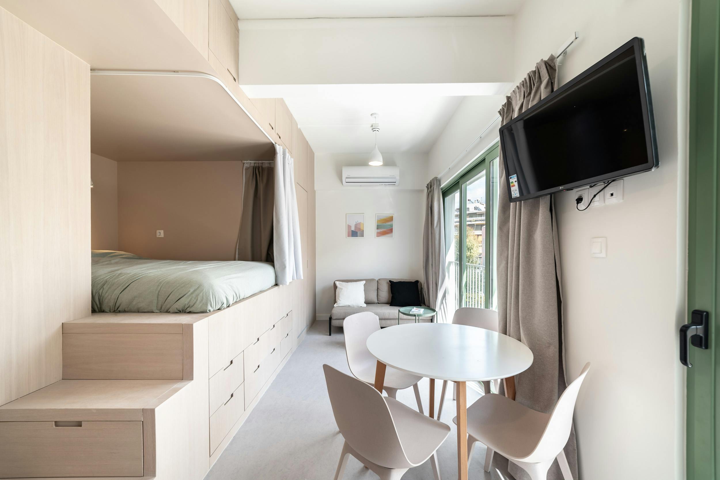 preview gallery tile