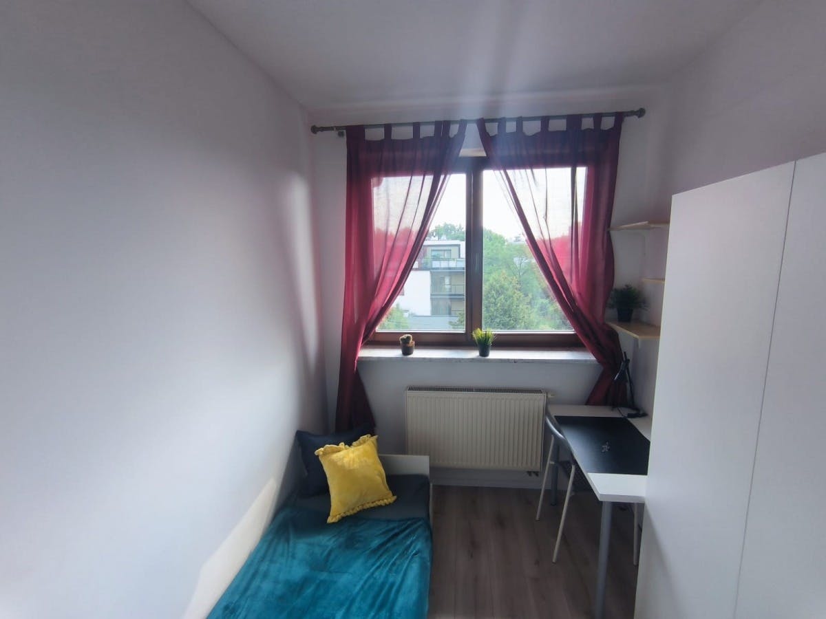 Kraski, Warsaw preview