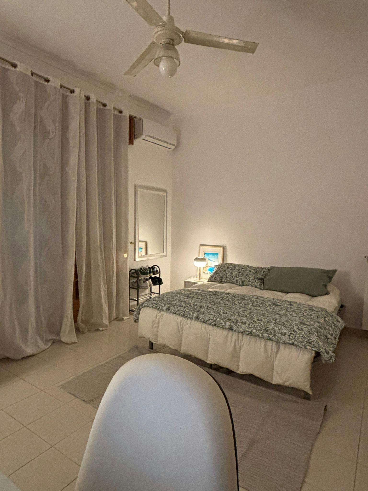 Pokój prywatny do wynajęcia za 450 € miesięcznie w mieście Naples, Via Consalvo