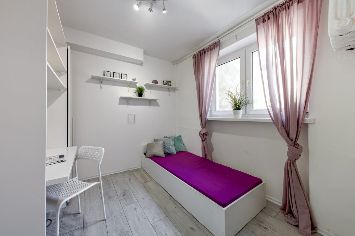 Kredytowa, Warsaw preview