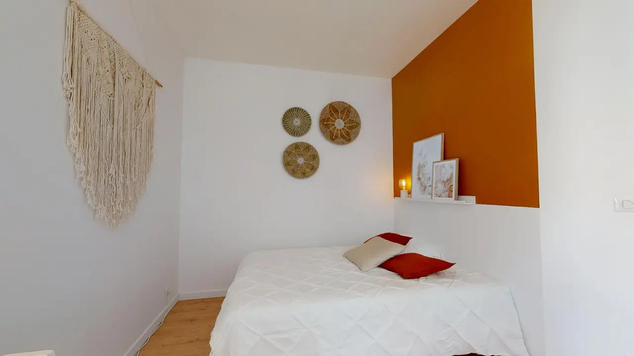 Private room in Rue Berchet, Lyon (1659133) room image 2