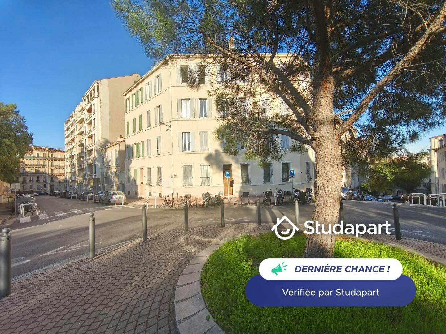 Appartement – Marseille, Les Cinq-Avenues, 4e Arrondissement - Plus