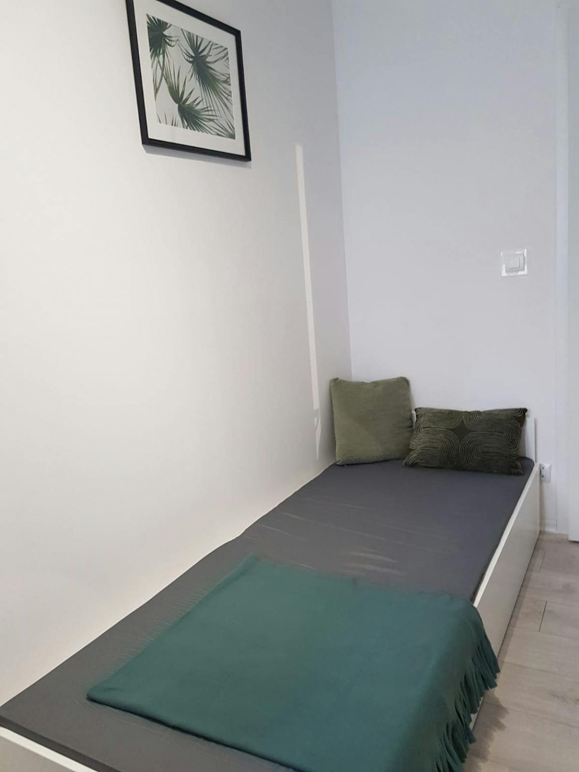 Kredytowa, Warsaw preview