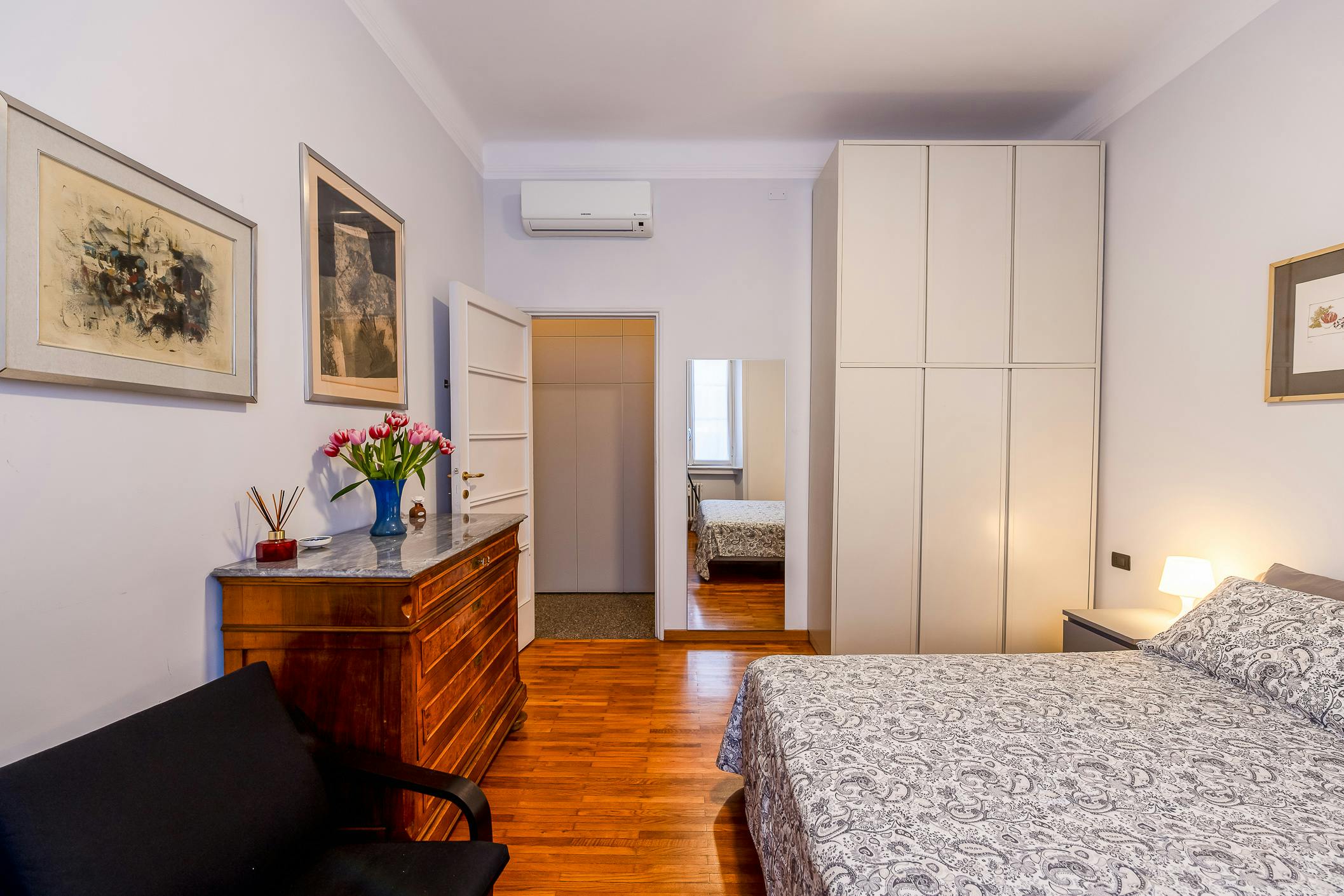 preview gallery tile