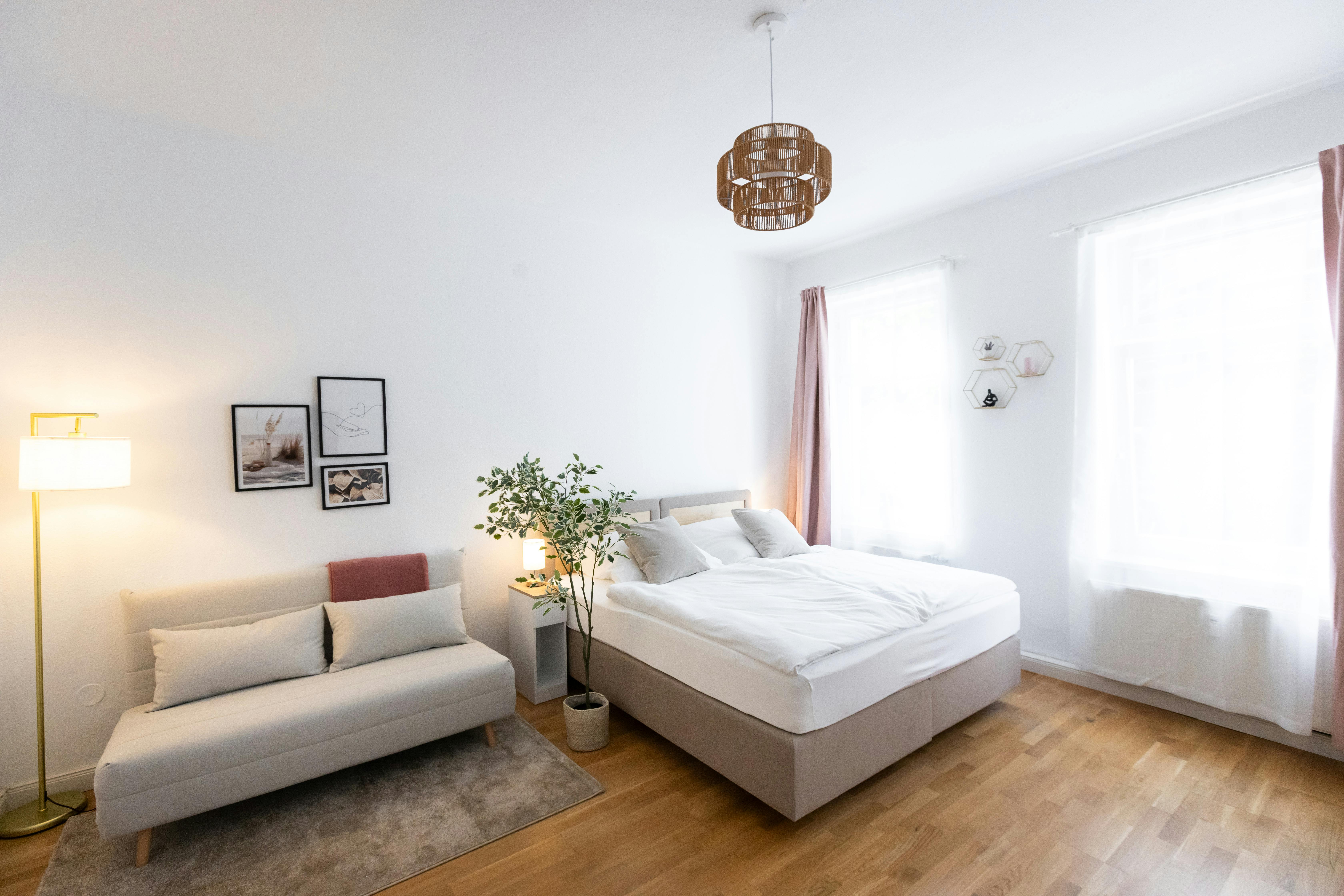 Apartment for rent for €1,950 per month in Leipzig, Täubchenweg