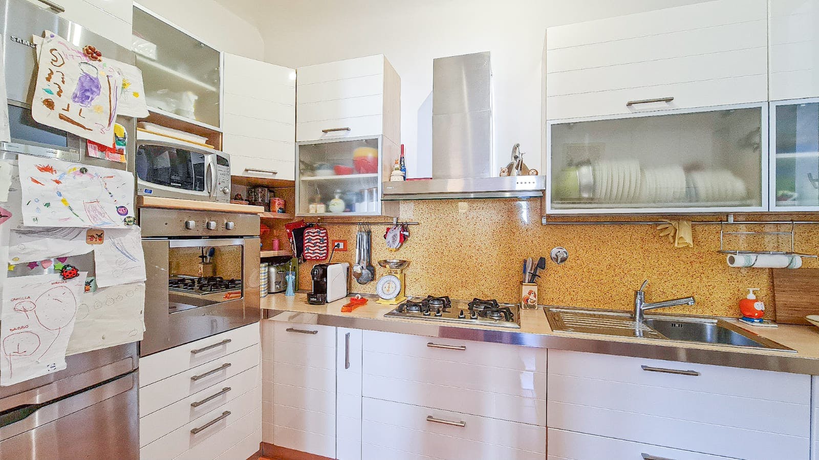 preview gallery tile