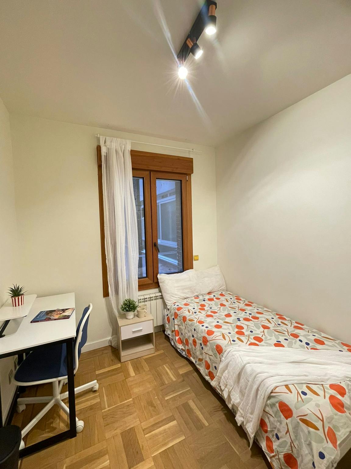 Calle de Orense, Madrid preview