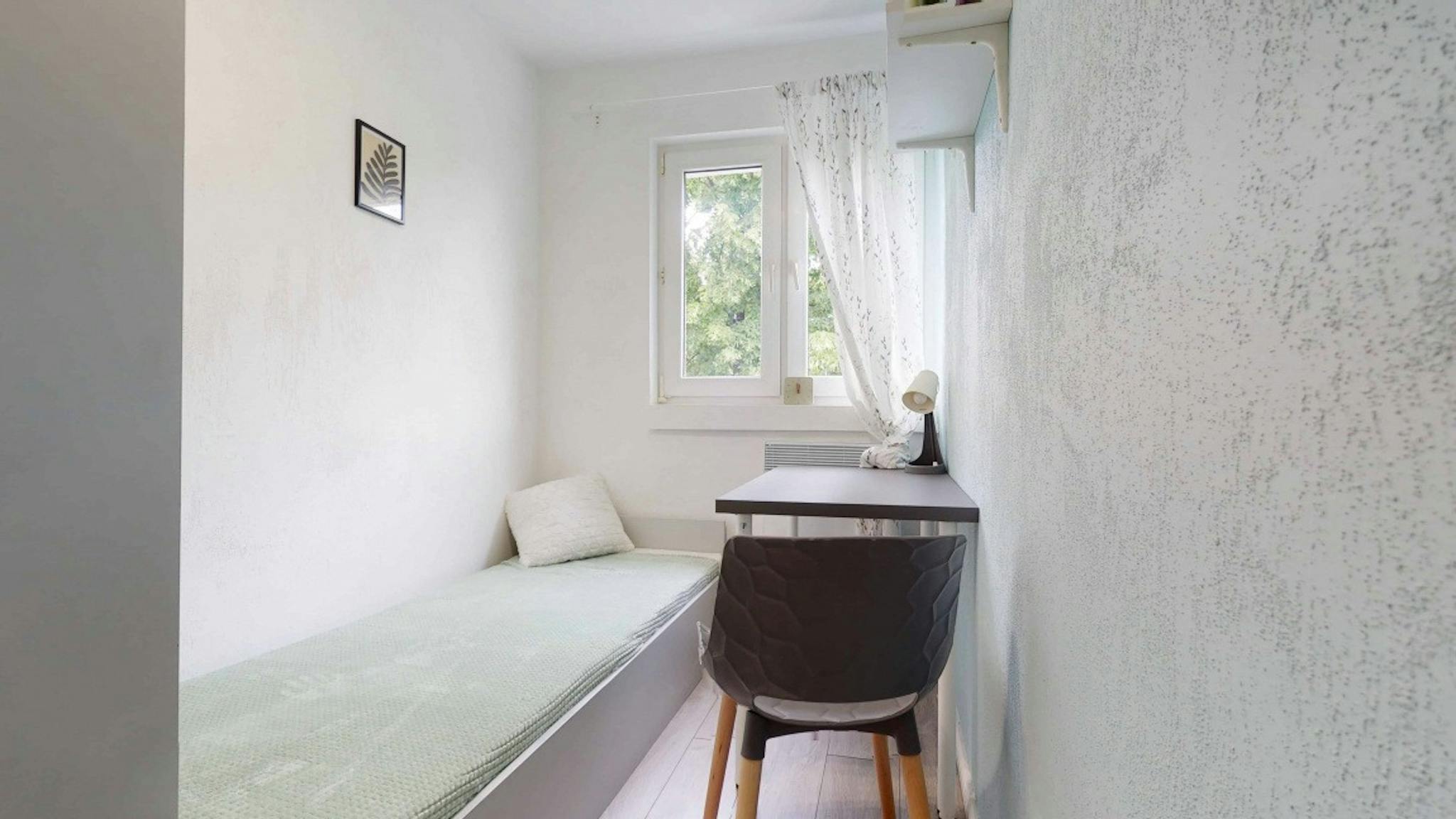 Literacka, Warsaw preview