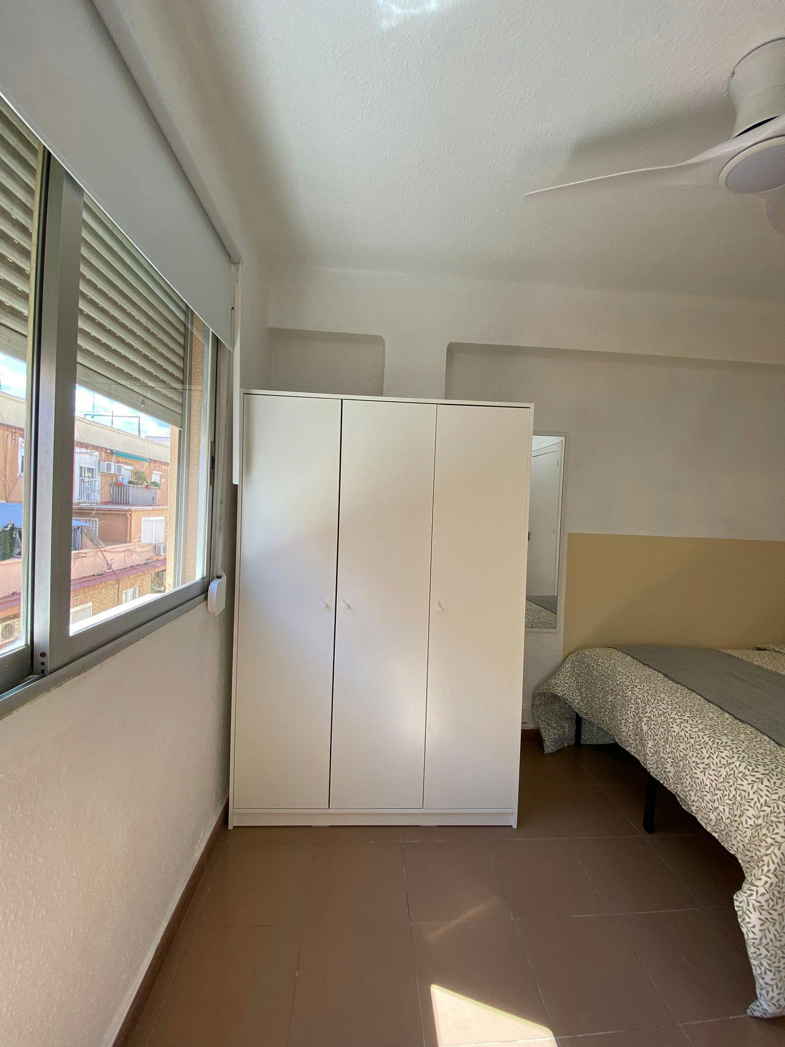 Single room Xirivella, 1 bed, 5m² — photo 3