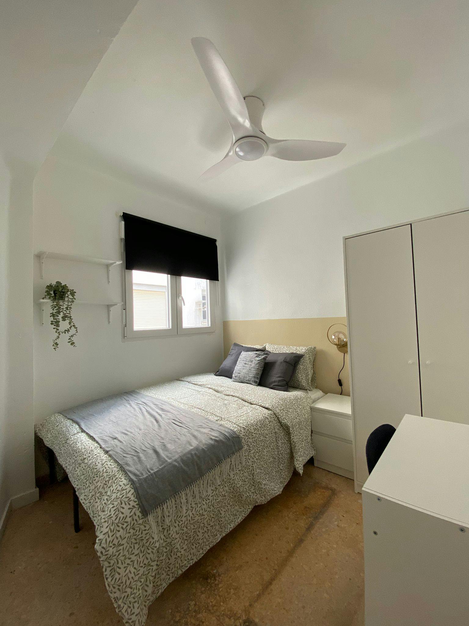 Single room Xirivella, 1 bed, 5m² — photo 9