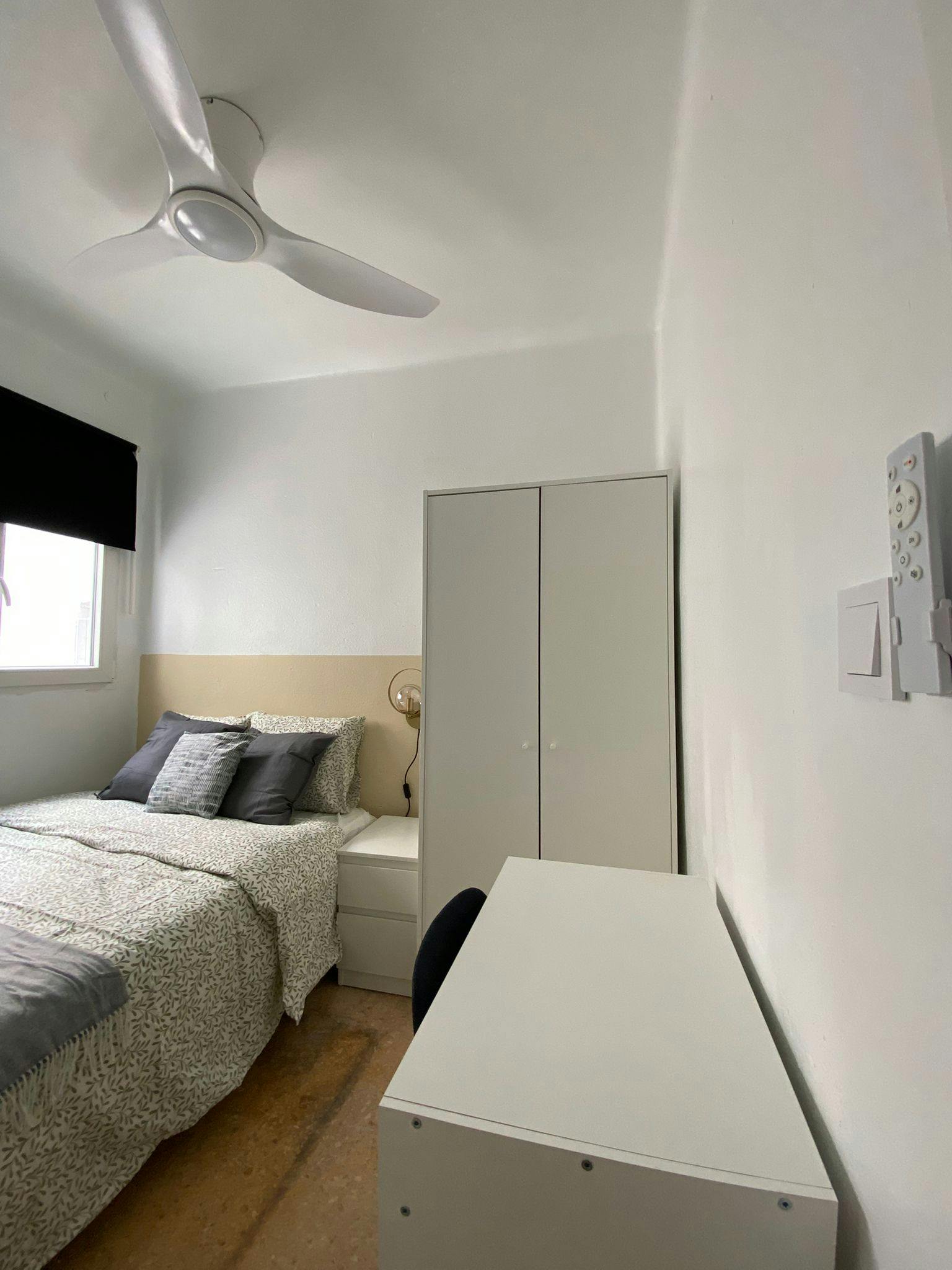 Single room Xirivella, 1 bed, 5m² — photo 4