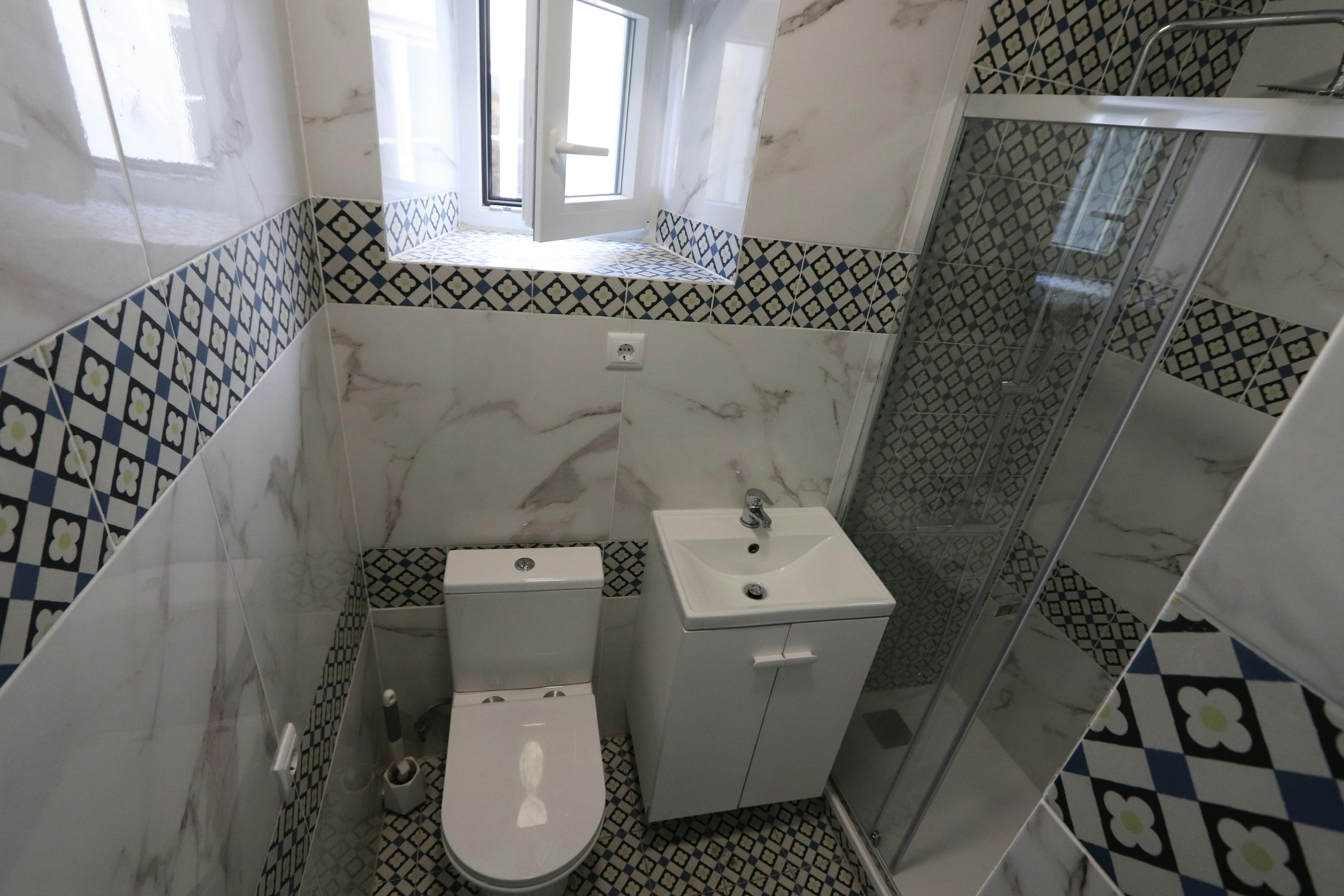 Apartment Lisbon, 1 bed — photo 8