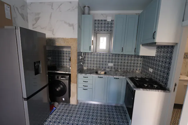 1-Bedroom Apartment in Beco Surradores, Lisbon room image 4
