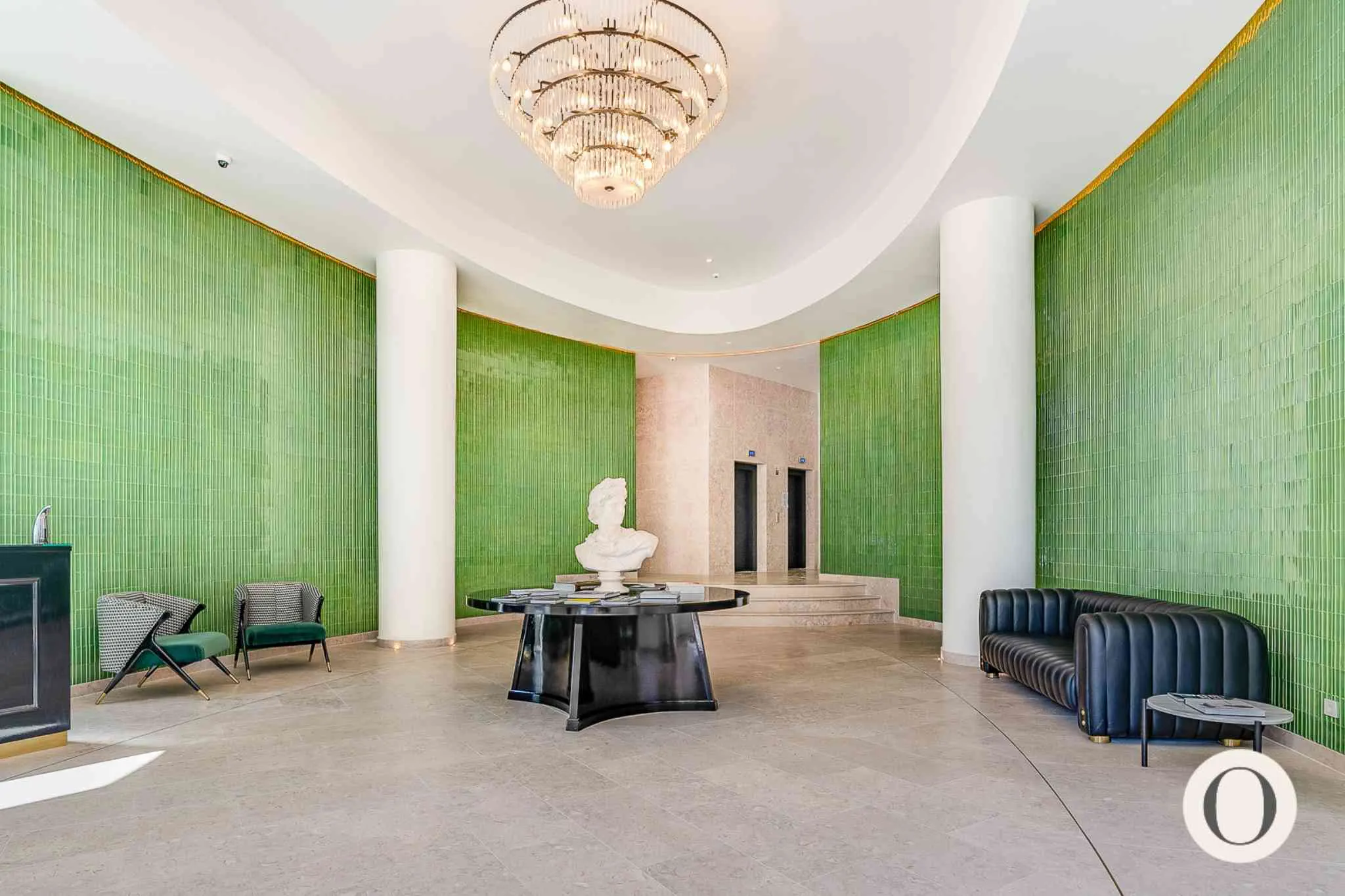 Avenida Casal Ribeiro, Lisbon preview