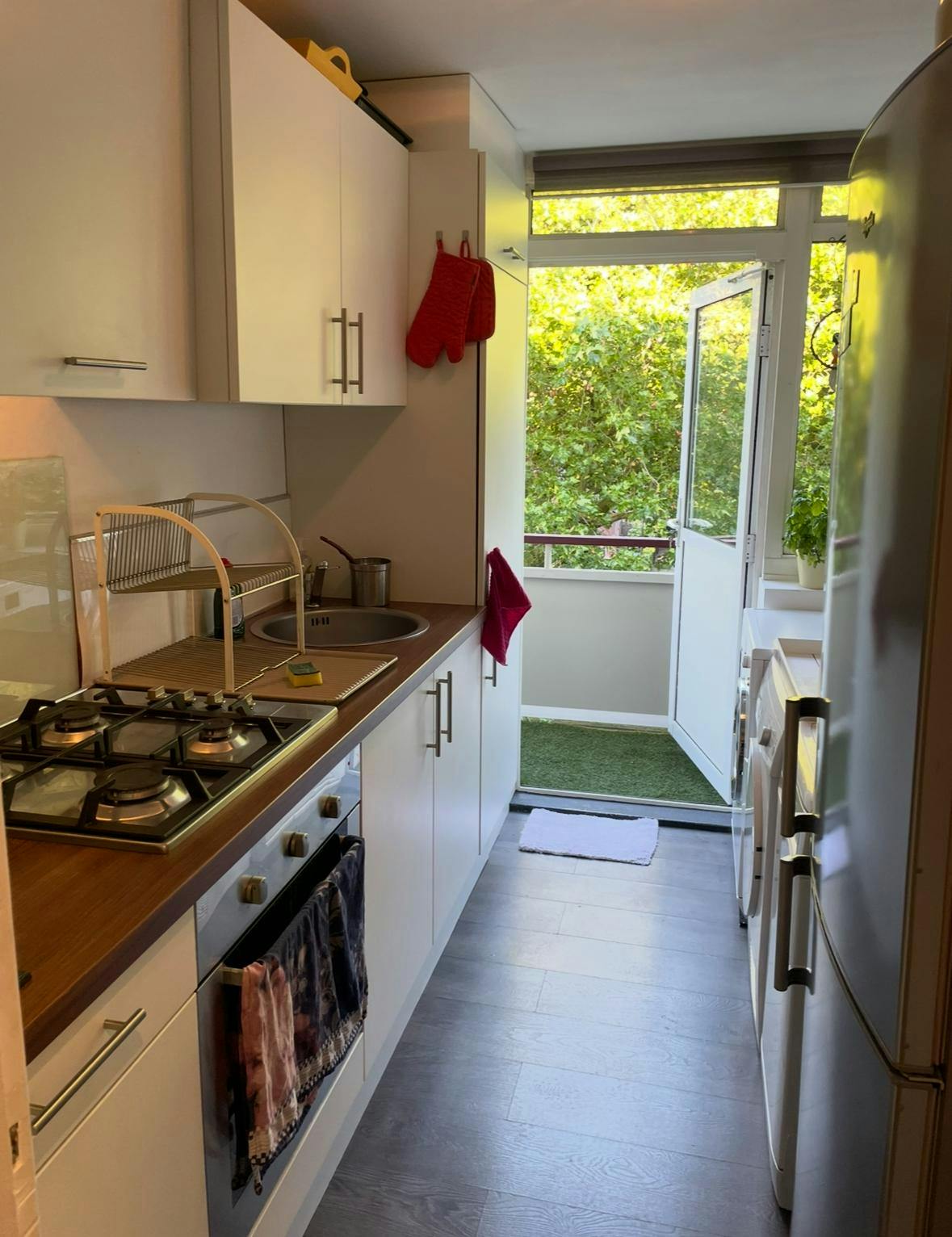 preview gallery tile