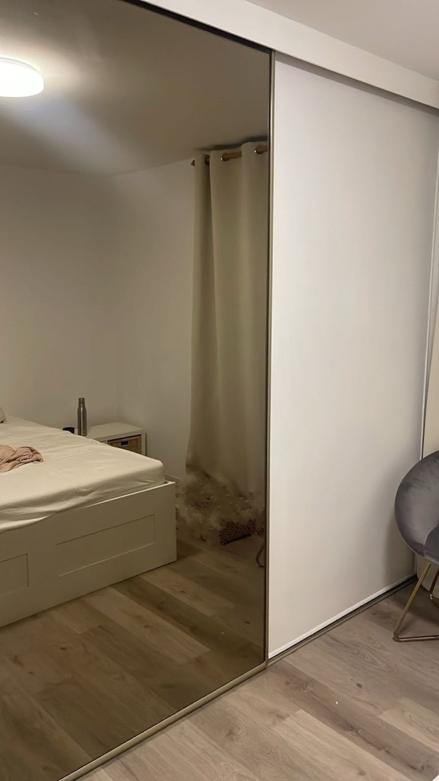 Achtern Born, Hamburg preview