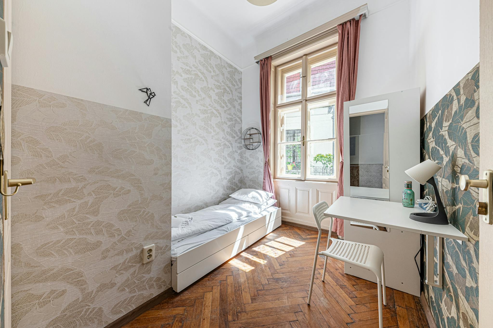 Dohány utca, Budapest preview