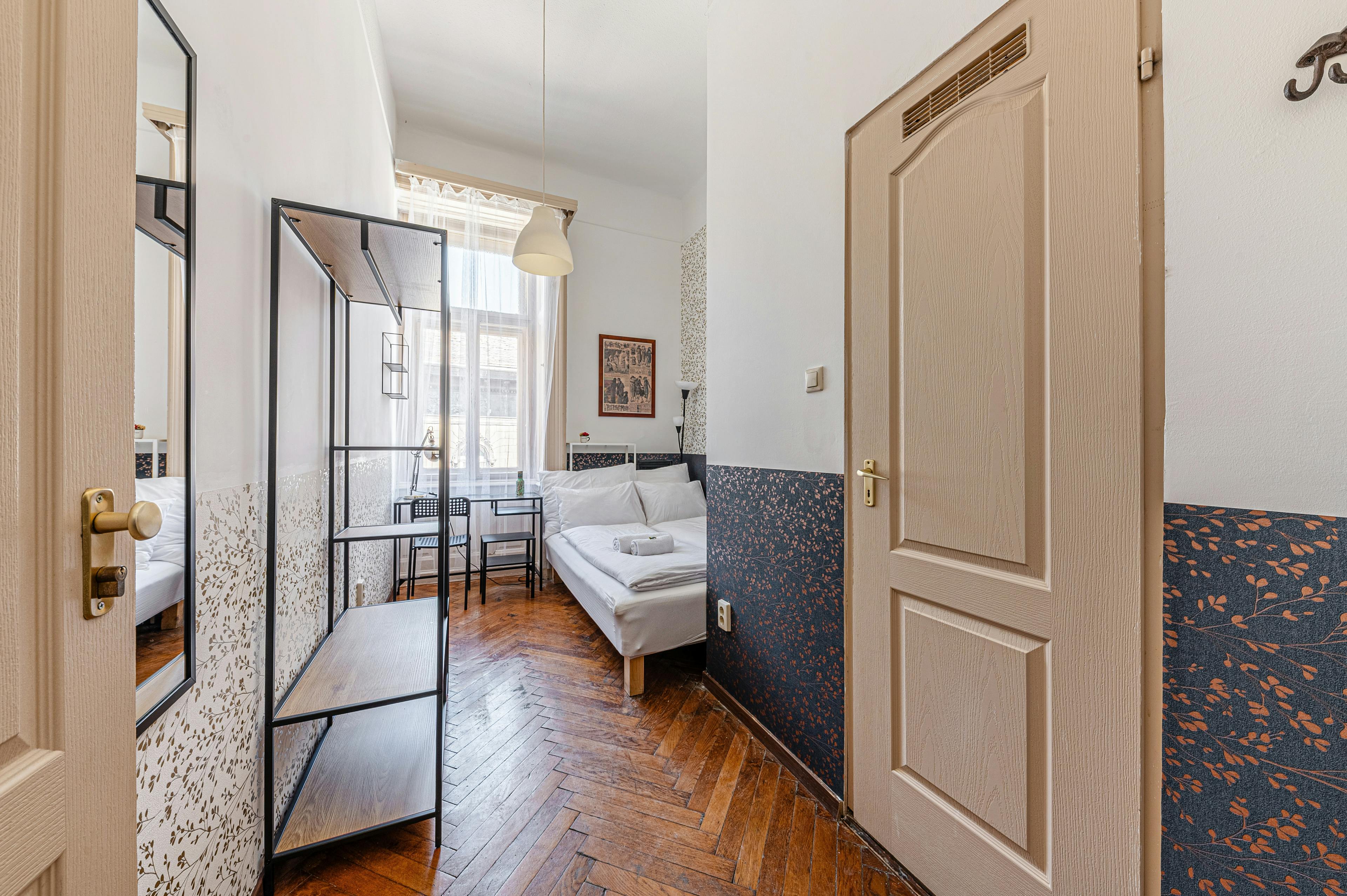 Dohány utca, Budapest preview